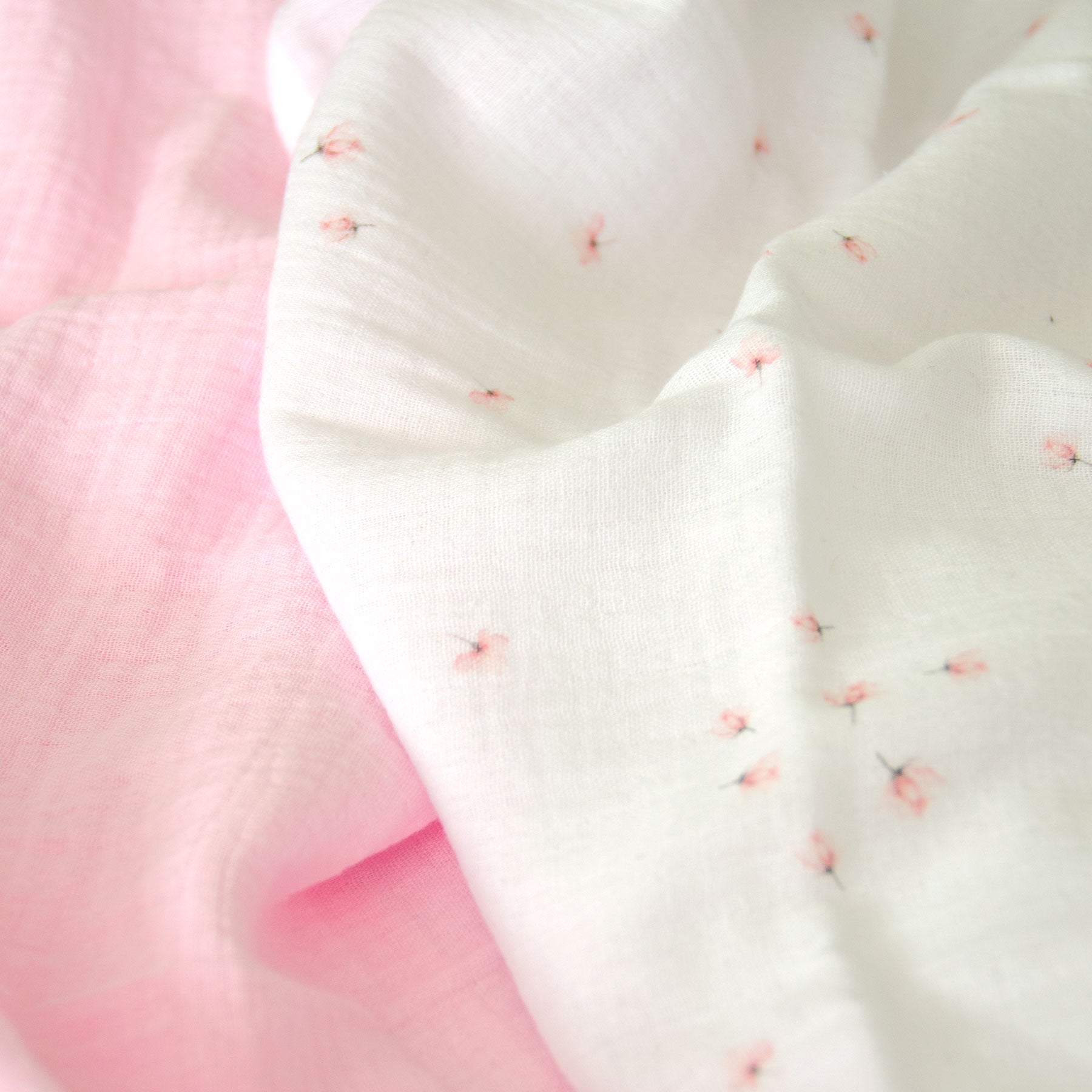 Pink Rose Muslin Blanket Set
