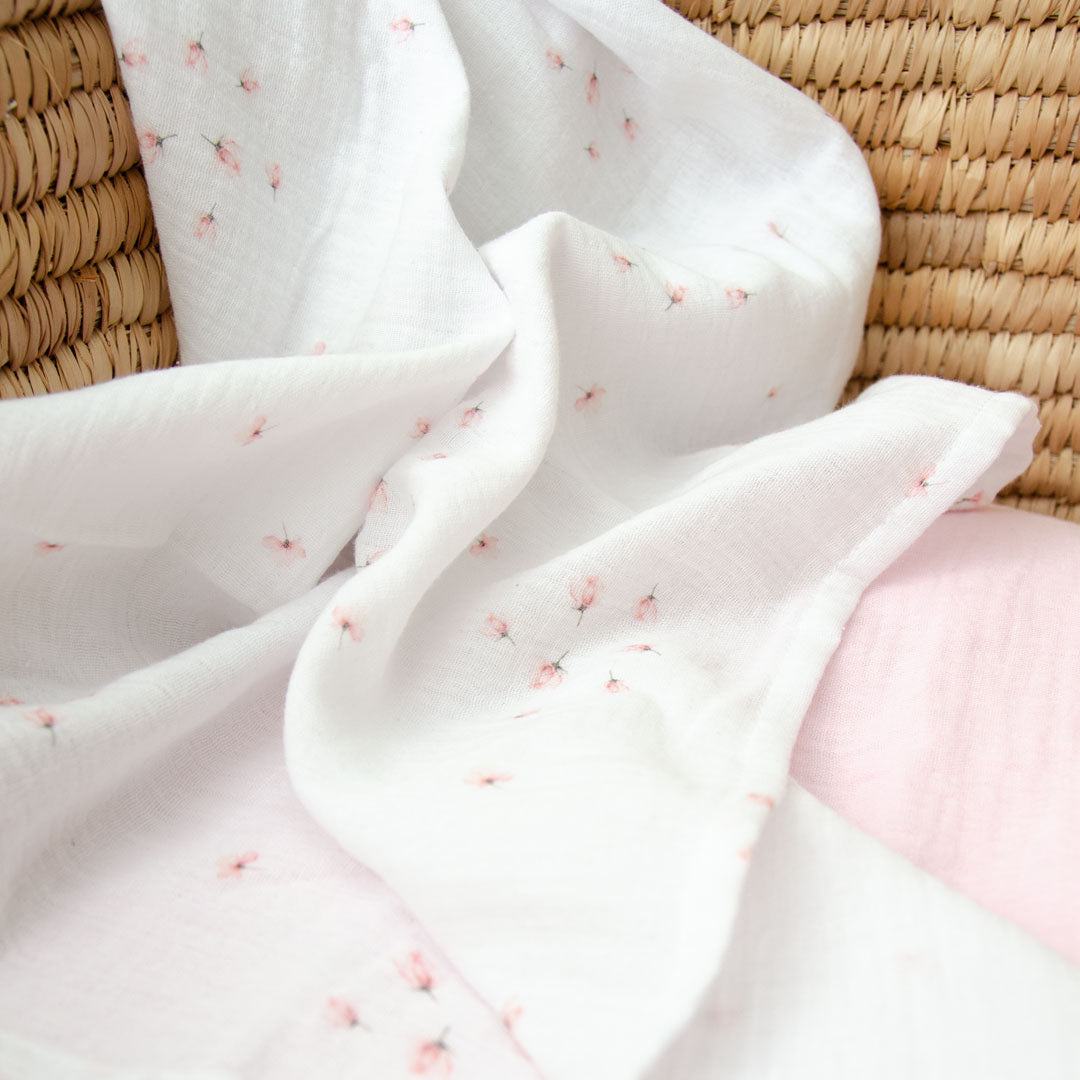 Pink Rose Muslin Blanket Set
