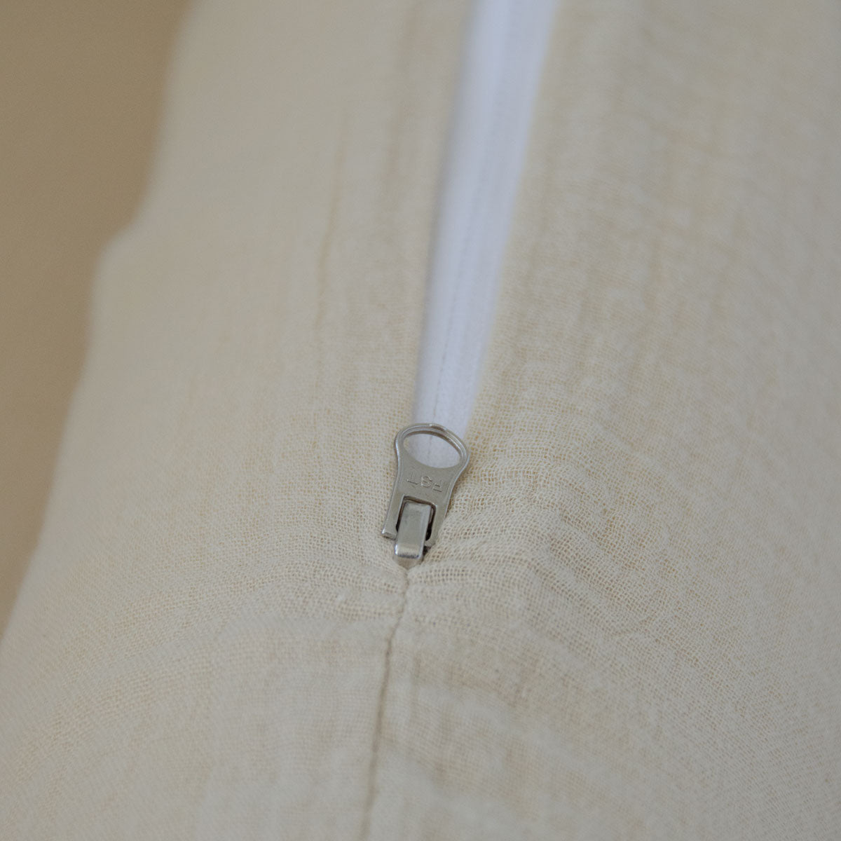 Muslin Cot Noodle Bumper