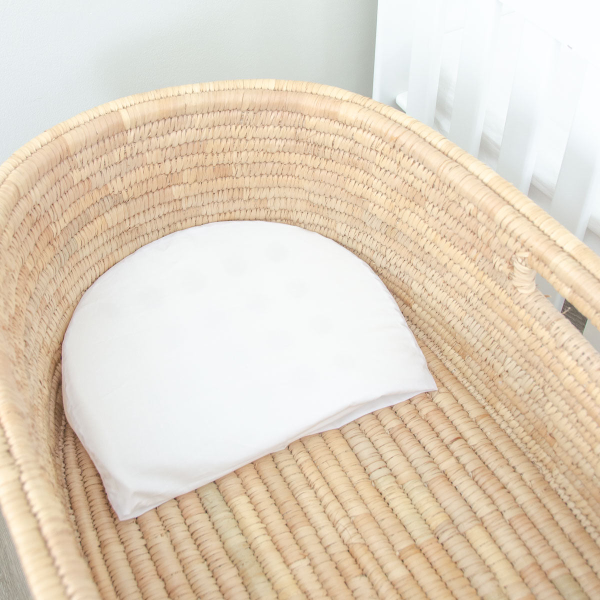 nurtureOne Oval Wedge