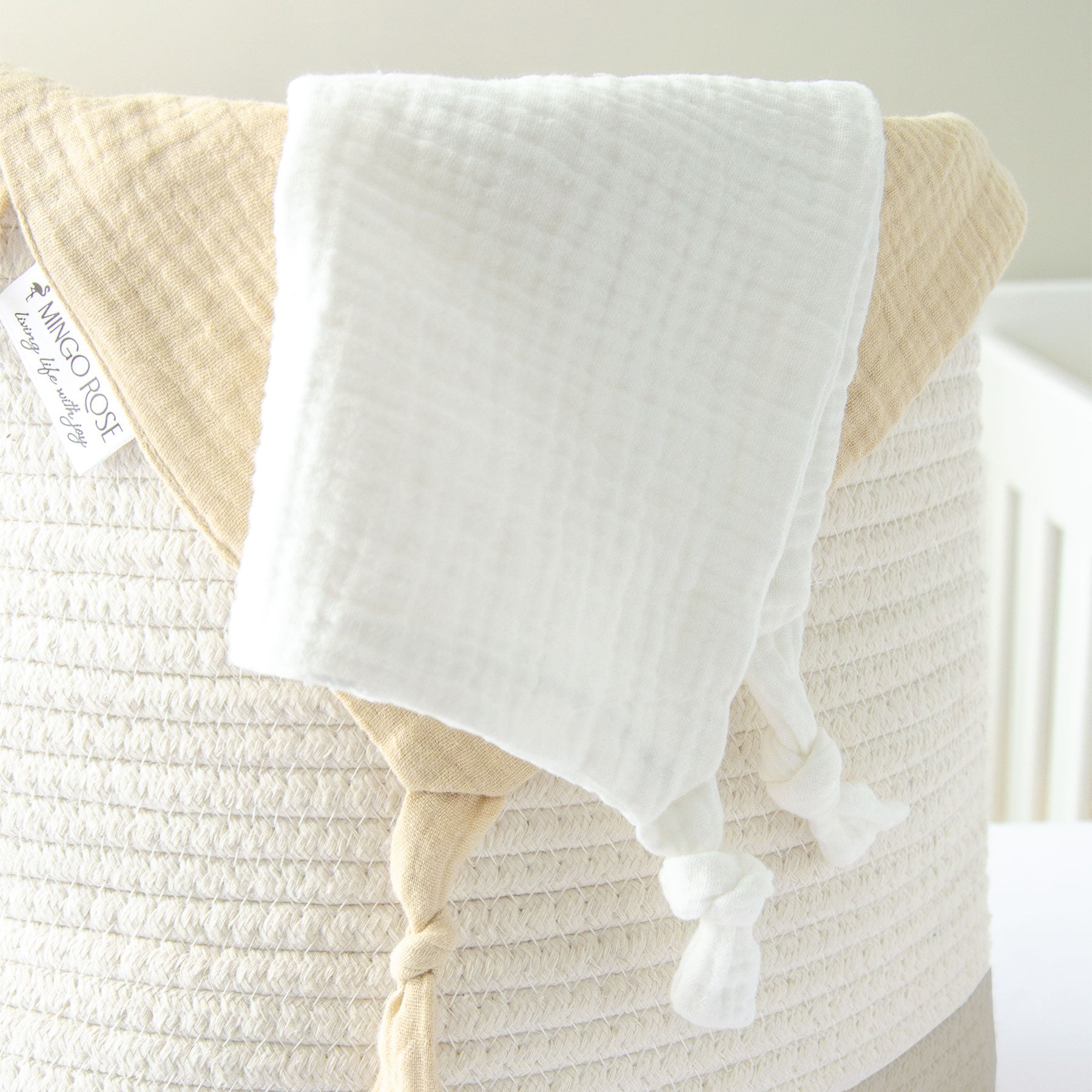 Knotted Muslin Sensory Taglet