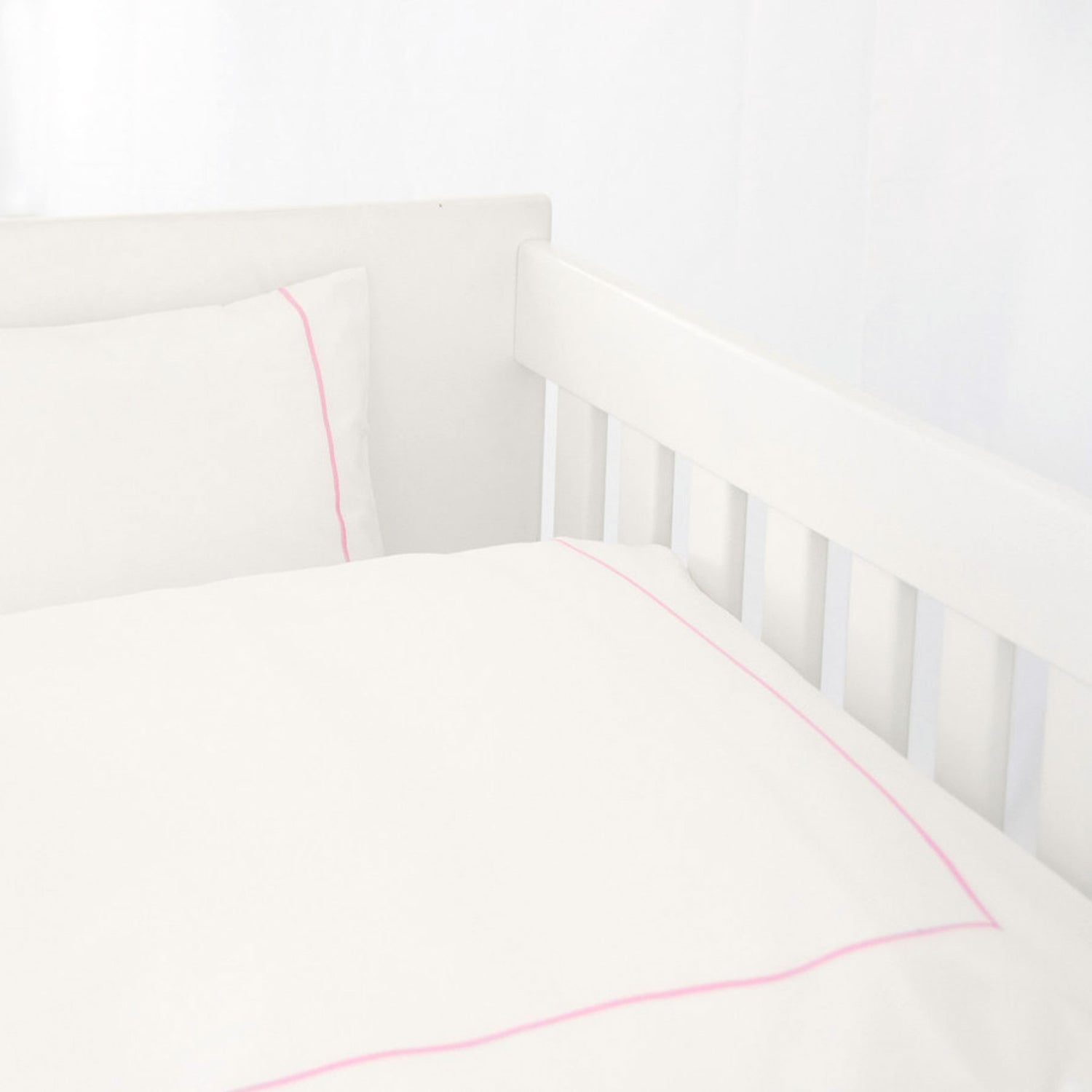 Satin-Stitch Duvet Cover Sets