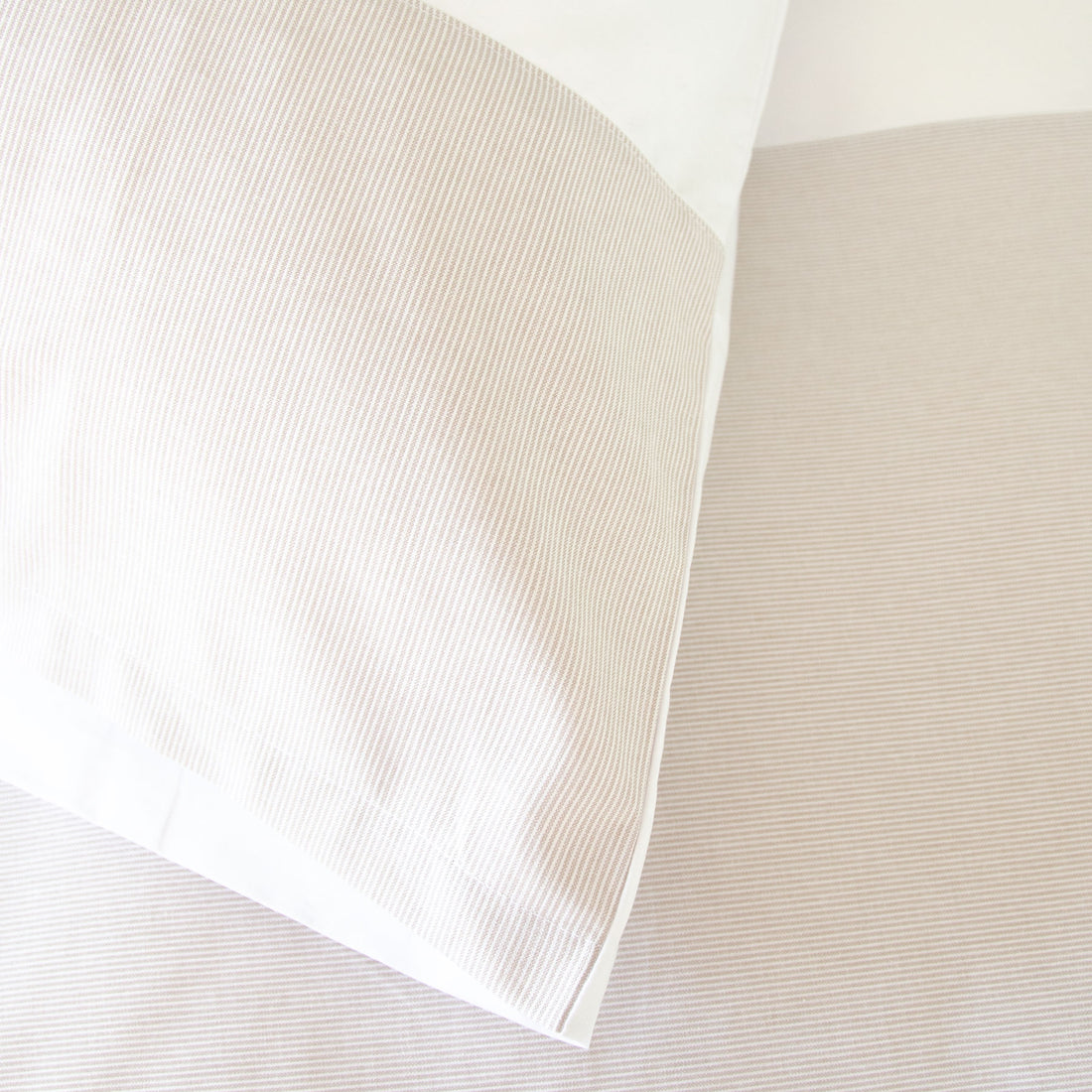 Striped Duvet Cover & Pillowcase Set