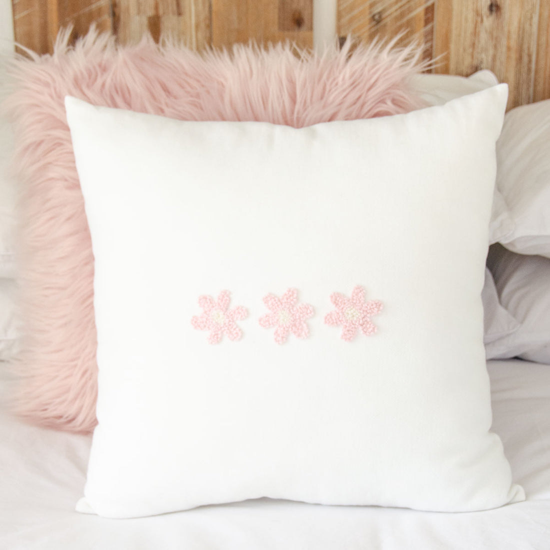 Daisy Decor Scatter Cushion