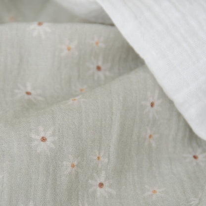 Sage Daisy Muslin Blanket Set