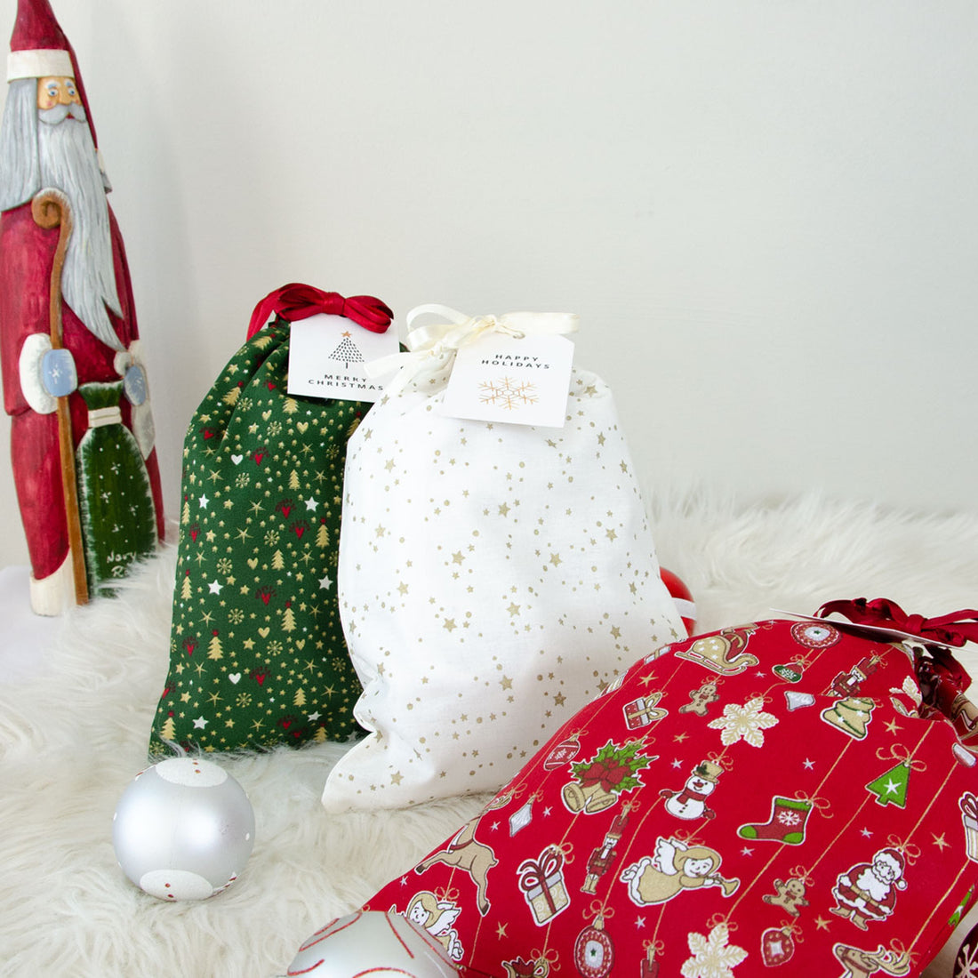 Christmas Gift Bags - Set of 3