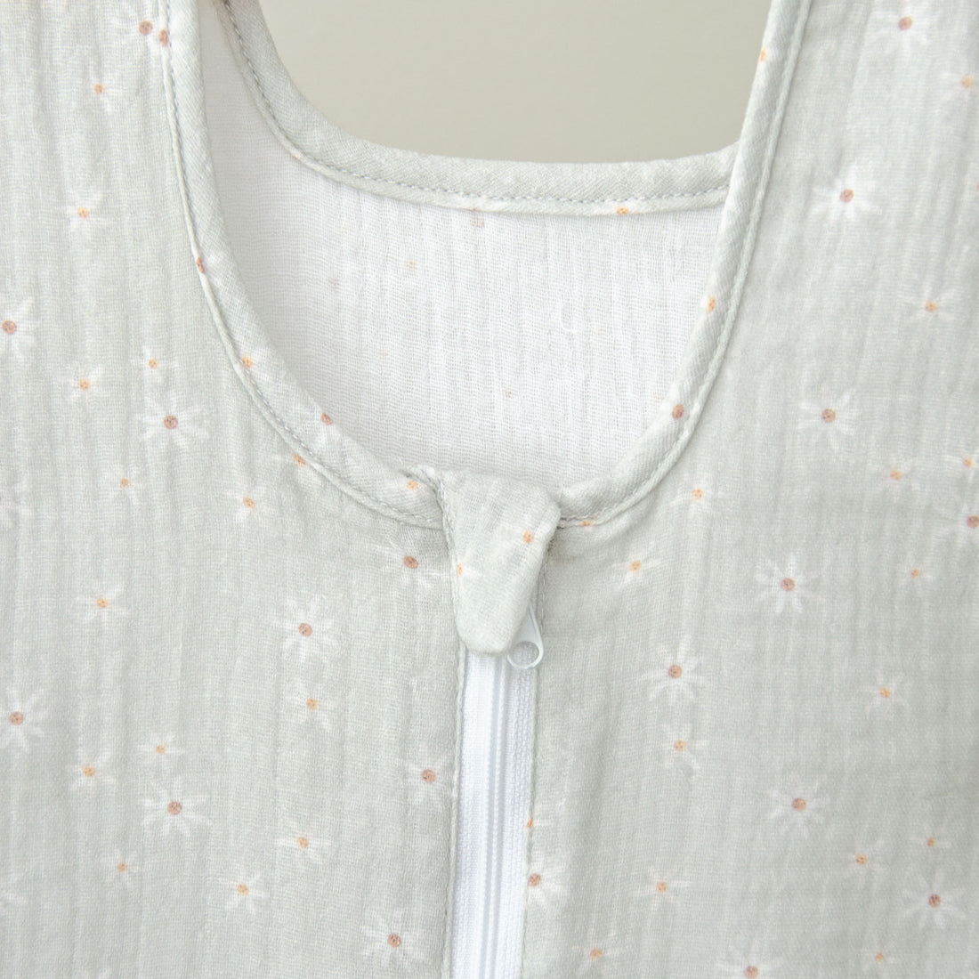 Sage Daisy Muslin Summer Sleeping Bag